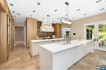 241 Saddle River Road, Saddle River, NJ 07458 - Photo 10