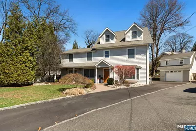 8 Dean Court, Rutherford, NJ 07070 - Photo 1