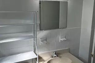 484 Shaler Blvd 2, Ridgefield, NJ 07657 - Photo 8