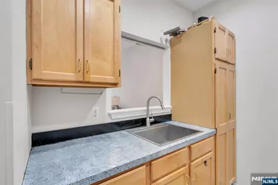 5320 Richmond Road, West Milford, NJ 07480 - Photo 10