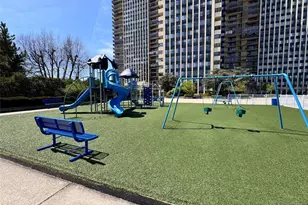 200 Winston Dr 3011, Cliffside Park, NJ 07010 - Photo 24