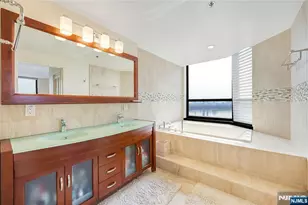 800 Palisade Ave 1903, Fort Lee, NJ 07024 - Photo 30