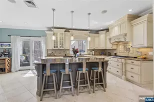 50 Hemlock Dr, Paramus, NJ 07652 - Photo 12