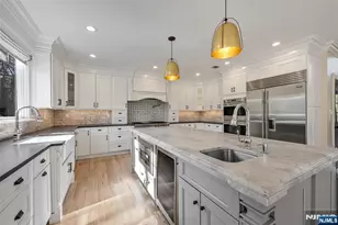 41 Sunset Rd, Demarest, NJ 07627 - Photo 12