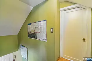 31-18 Norwood Dr, Fair Lawn, NJ 07410 - Photo 22