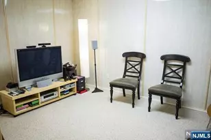 8 Markham Cir, Englewood, NJ 07631 - Photo 14