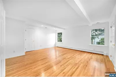 519 Summit Avenue, Fort Lee, NJ 07024 - Photo 20