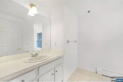 519 Summit Avenue, Fort Lee, NJ 07024 - Photo 28