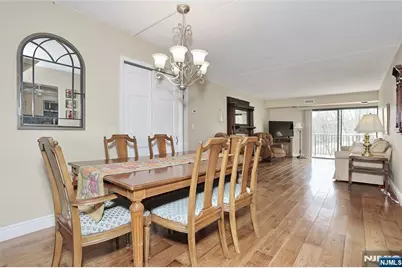 521 Piermont Avenue 306A #306A, River Vale Township, NJ 07675 - Photo 12