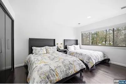 175 Winchester Court, Washington Township, NJ 07676 - Photo 28