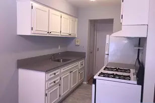 712 Cedar Ln 2, Teaneck Township, NJ 07666 - Photo 12