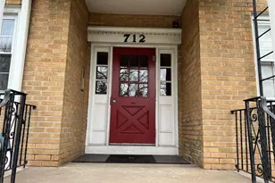 712 Cedar Ln 2, Teaneck Township, NJ 07666 - Photo 2