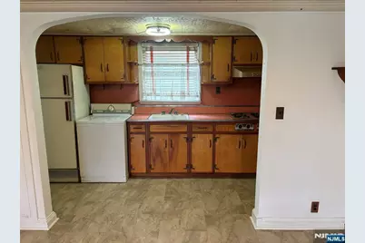 429 Macarthur Avenue, Garfield, NJ 07026 - Photo 32
