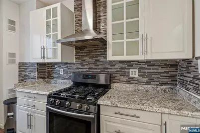 6601 Bdway D7 #D7, West New York, NJ 07093 - Photo 6