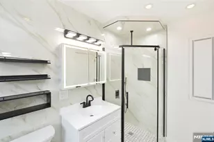 100 Eastern Wy, Rutherford, NJ 07070 - Photo 22