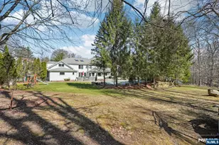 416 Devonshire Dr, Franklin Lakes, NJ 07417 - Photo 40