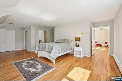 416 Devonshire Drive, Franklin Lakes, NJ 07417 - Photo 28
