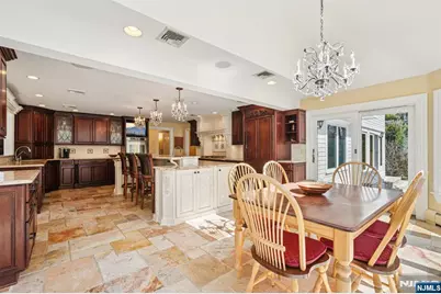 416 Devonshire Drive, Franklin Lakes, NJ 07417 - Photo 14