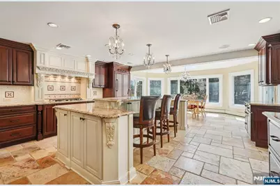 416 Devonshire Drive, Franklin Lakes, NJ 07417 - Photo 22