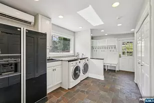 416 Devonshire Dr, Franklin Lakes, NJ 07417 - Photo 26