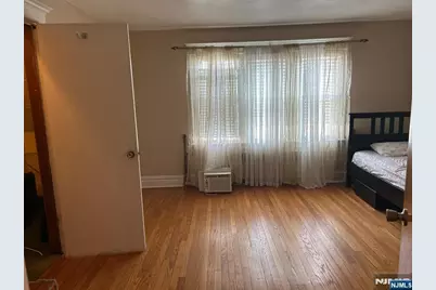521 Olympia Avenue, Cliffside Park, NJ 07010 - Photo 6