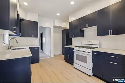 11 Garden Street 1 #1, Ridgefield Park, NJ 07660 - Photo 6