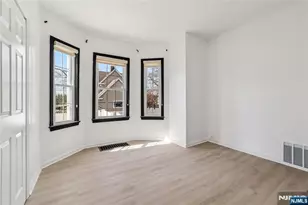 11 Garden Street 1, Ridgefield Park, NJ 07660 - Photo 8