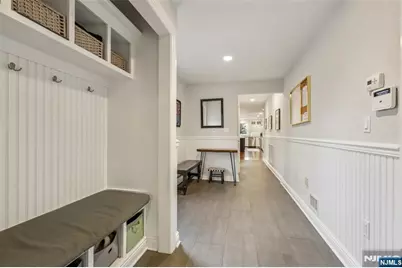 46 Van Blarcom Lane, Wyckoff Township, NJ 07481 - Photo 14