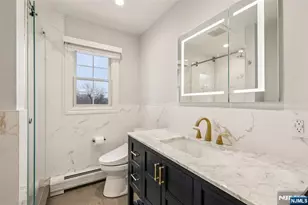 46 Van Blarcom Ln, Wyckoff Township, NJ 07481 - Photo 20