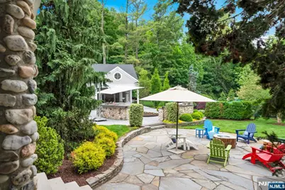211 Highwood Avenue, Tenafly, NJ 07670 - Photo 34