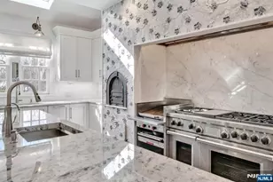 211 Highwood Ave, Tenafly, NJ 07670 - Photo 12