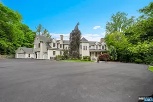 211 Highwood Ave, Tenafly, NJ 07670 - Photo 44