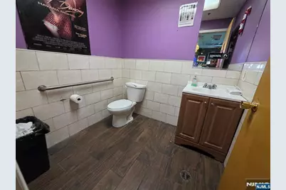 61 US Highway 46, Lodi, NJ 07644 - Photo 12