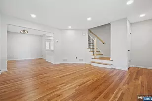 100 Cortland Pl, Tenafly, NJ 07670 - Photo 4