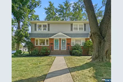 100 Cortland Place, Tenafly, NJ 07670 - Photo 2