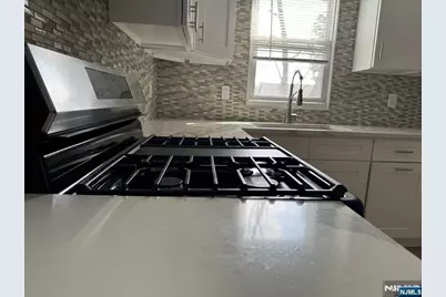 143 W 2nd Street 2 #2, Clifton, NJ 07011 - Photo 6