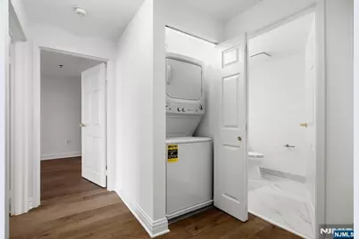 2 Constitution Court 1001 #1001, Hoboken, NJ 07030 - Photo 18