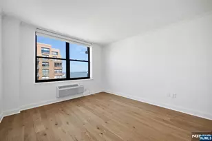 2 Constitution Ct 1001, Hoboken, NJ 07030 - Photo 14