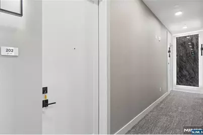 487 Market 202 #202, Saddle Brook Township, NJ 07663 - Photo 2
