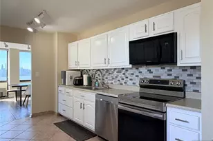 200 Winston Dr 1014, Cliffside Park, NJ 07010 - Photo 12