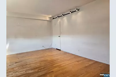 2077 Center Avenue 17D #17D, Fort Lee, NJ 07024 - Photo 20