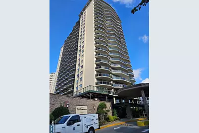 2077 Center Avenue 17D #17D, Fort Lee, NJ 07024 - Photo 2