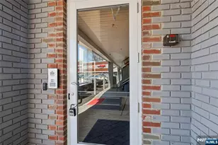 487 Market 203, Saddle Brook Township, NJ 07663 - Photo 18