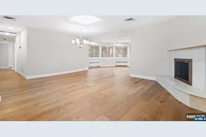 285 Hardenburgh Avenue, Demarest, NJ 07627 - Photo 2