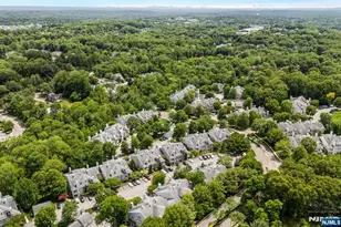 1306 Paddington Road 1306, Mahwah, NJ 07430 - Photo 30