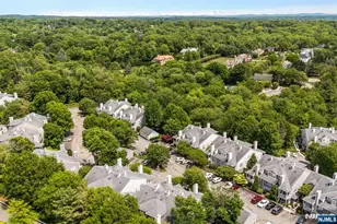 1306 Paddington Road 1306, Mahwah, NJ 07430 - Photo 28