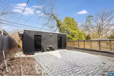 43 Pleasant Way, Montclair, NJ 07042 - Photo 24