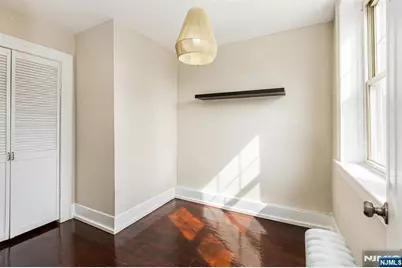 43 Pleasant Way, Montclair, NJ 07042 - Photo 16