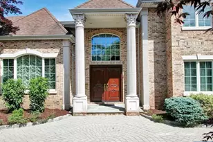 27 Roberts Rd, Englewood Cliffs, NJ 07632 - Photo 1