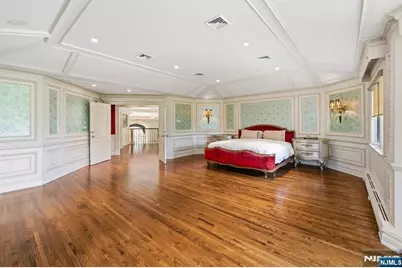 27 Roberts Road, Englewood Cliffs, NJ 07632 - Photo 22